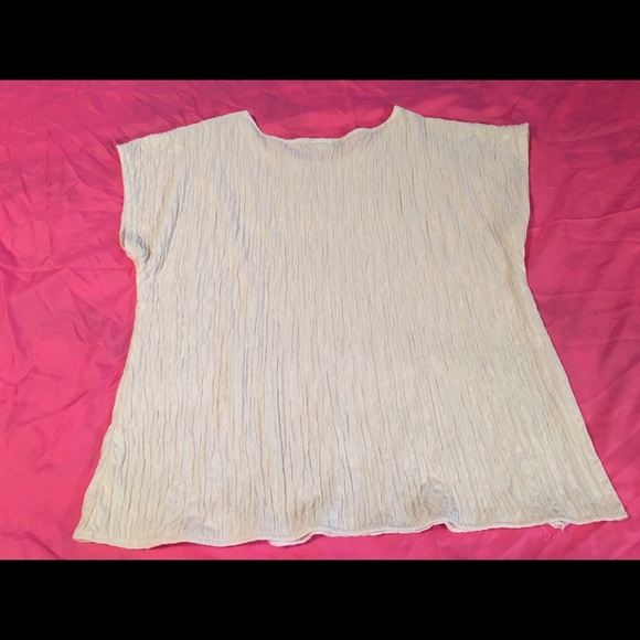Ivory Shell-Type Blouse - Picture 3 of 4